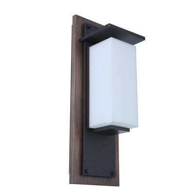 Aidelis Wall Light