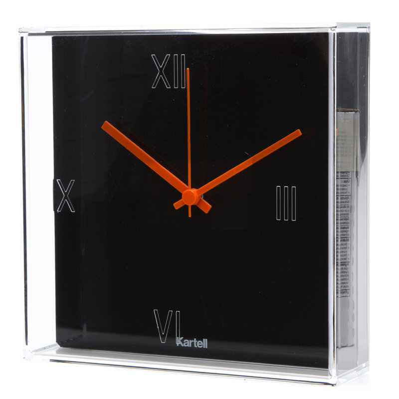 Metal Analog Wall Clock, Black