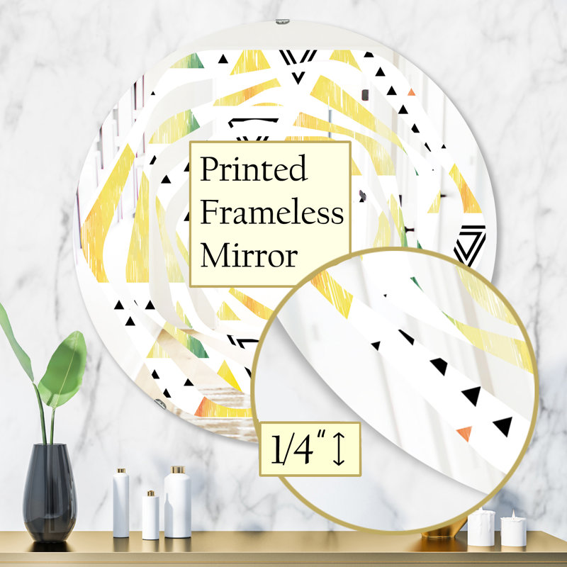 Miroir mural Whirl Triangular Design IV, 31,5 po x 31,5 po