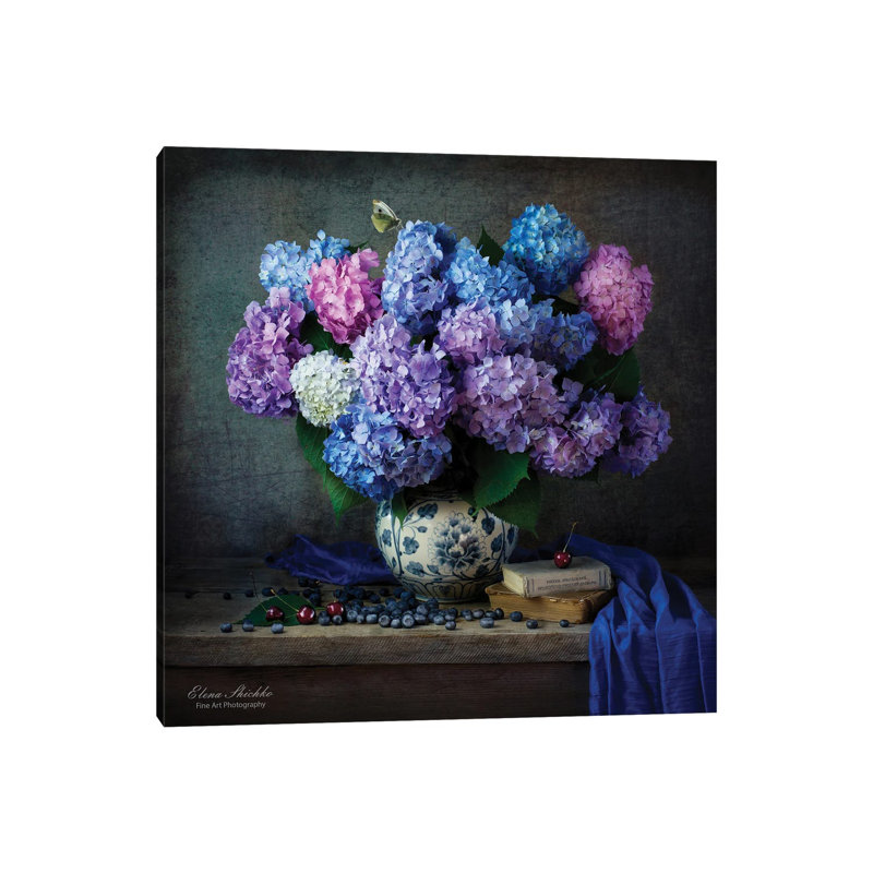 Hydrangea - reproduction d'art murale - toile tendue, H 26 po x l 26 po, Toile tendue, Ne s’applique pas