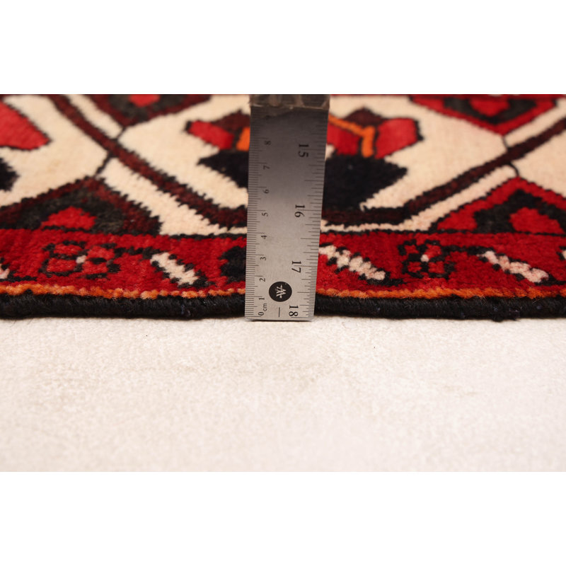 Tapis rouge Kayseri 6 pi 11 po x 10 pi 5 po