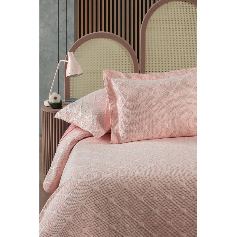 Blush Flannel Queen Bedspread Set with Pillow Shams