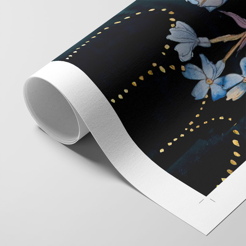 Fleurs au clair de lune II - Impression sur toile seulement - NON-CADRE, H 18 po x l 12 po