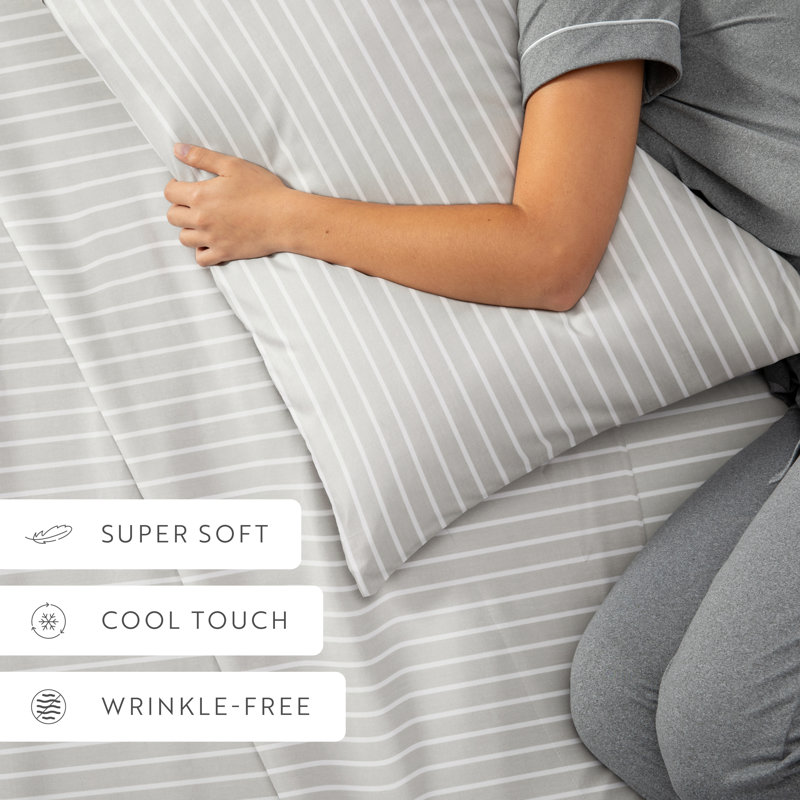 4 Piece Delicate Details Pattern Sheet Set, King Sheet Set with 2 King Pillowcase, Light Gray Striped