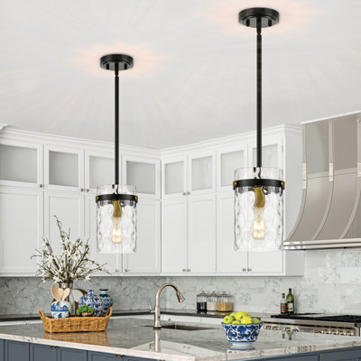 Grand luminaire suspendu pour îlot de cuisine à 1 lumière avec abat-jour en verre martelé transparent Levona (ensemble de 2)