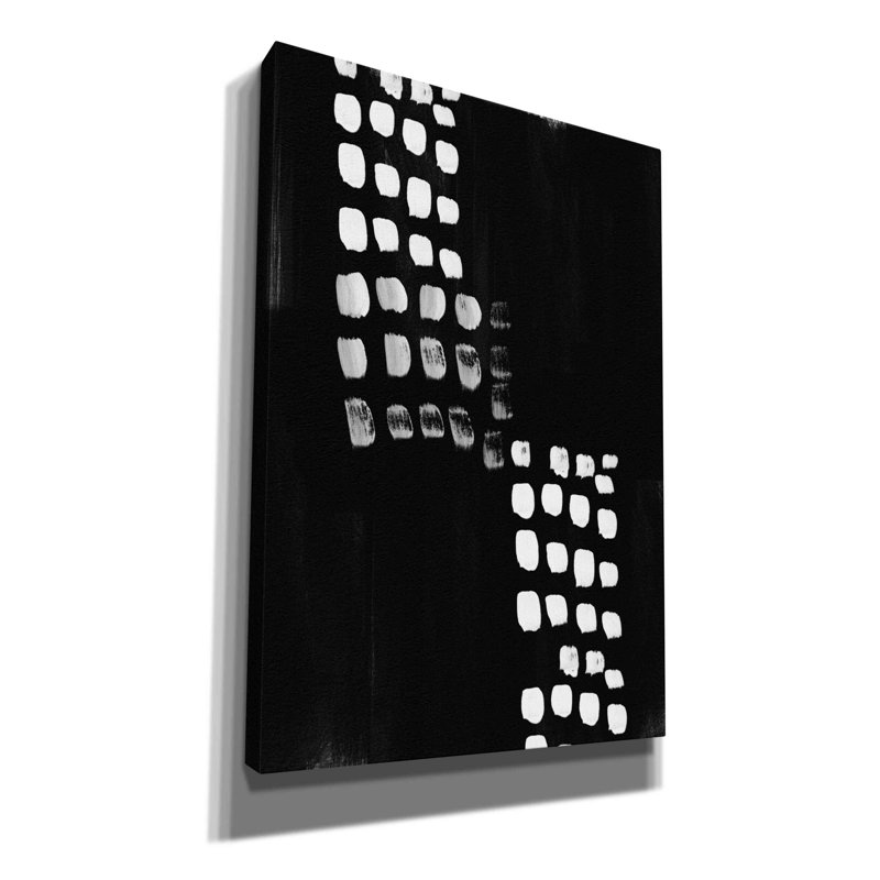 «Black and White Abstract» par Linda Woods, art mural sur toile, H 26 po x l 18 po
