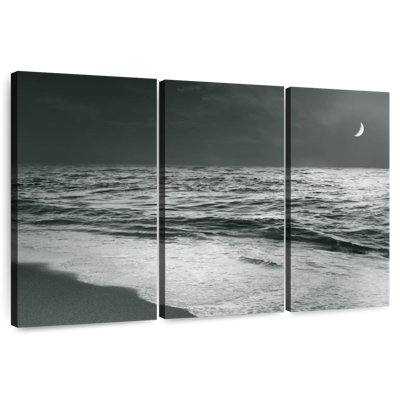 Gillard Moonrise Beach BW