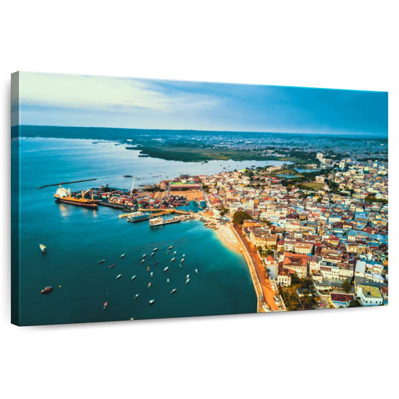 Vue aérienne du port de Gillard Zanzibar, H 20 po x l 30 po