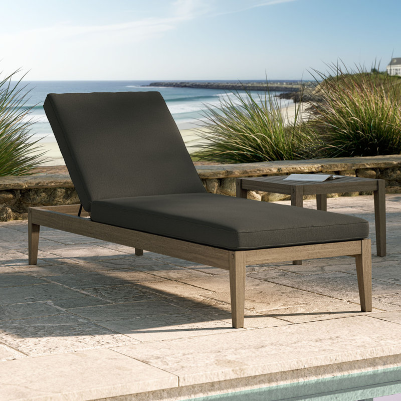 Chaise longue d'extérieur en teck Northlake, Gris