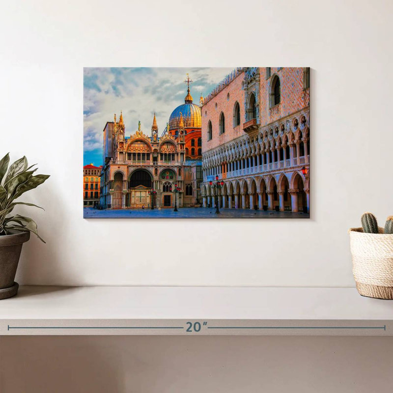 Kavia Saint Mark's Square, 8" H x 12" W