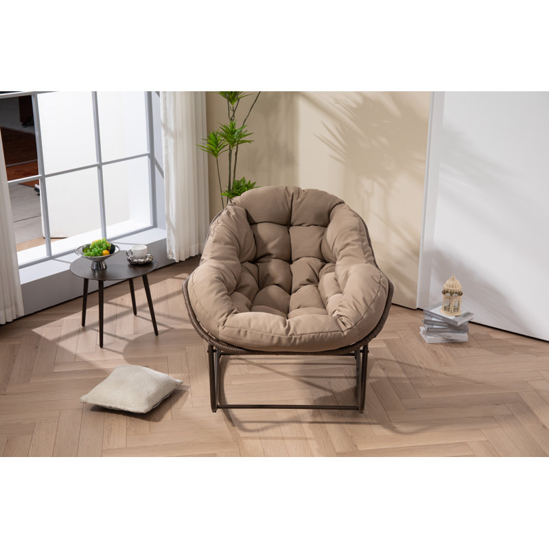Chaise berçante d'extérieur en osier surdimensionné pour patio