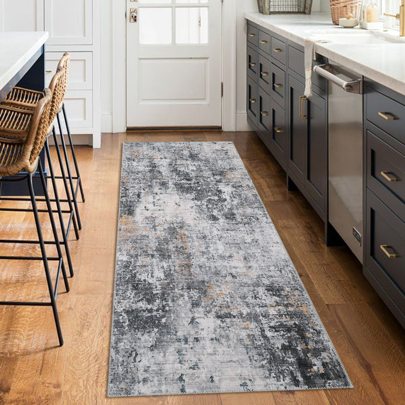 Rug, Runner 2' x 6'