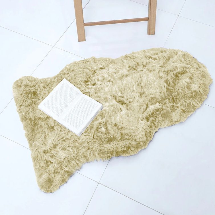 Hackmore Solid Colour Shag 60cm X 110cm Area Rug