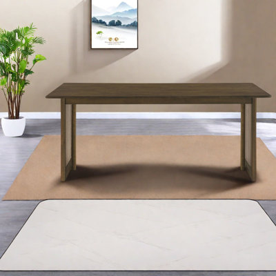 Grande table de salle à manger en bois à 6 places (table seulement, sans chaises, avec plateau et pieds), cuisine moderne en rotin