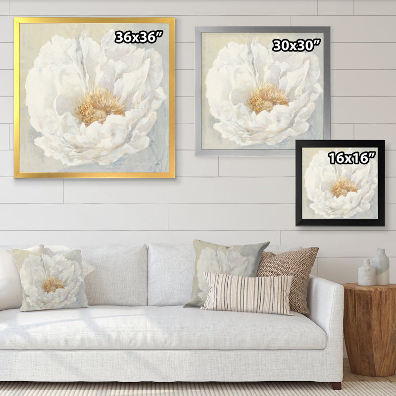Pivoine blanche sereine - reproduction sur toile, H 30 po x l 30 po x P 1 po, Cadre doré