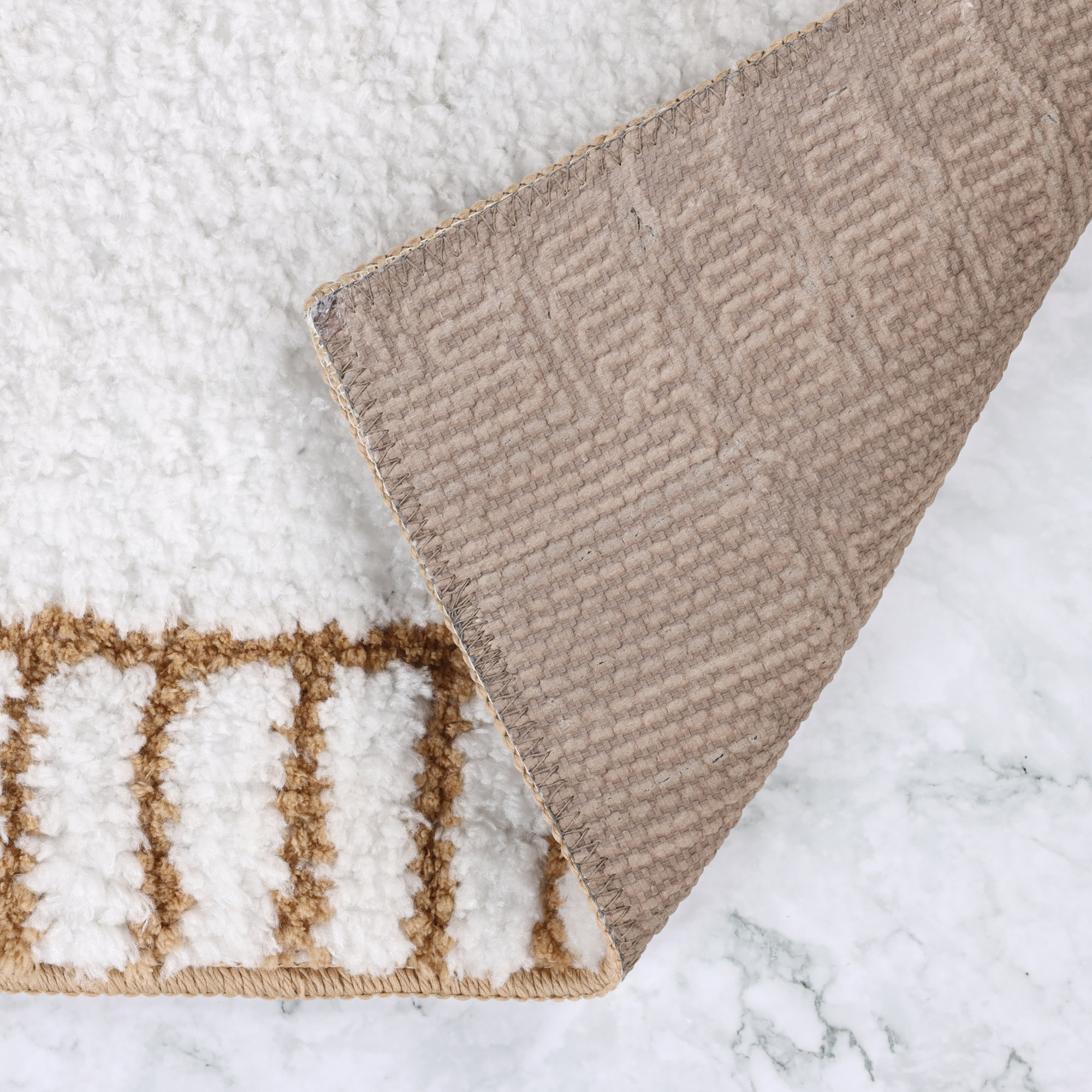 Inaya Modern Striped Plush Tufted Shag Machine Washable 2 Piece Bathroom Rug Set, MEDIUM- 2 Piece Set, White/Beige