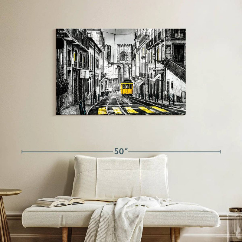 Sireci Lisbon Tram Pop, 26" H x 39" W