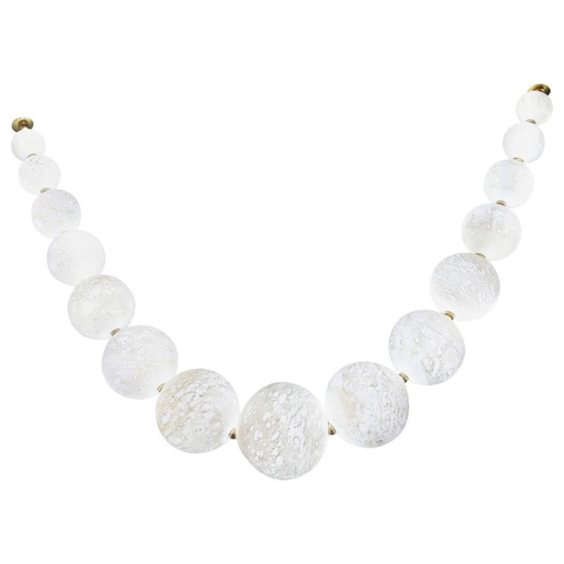 Lustre suspendu en laiton Moon, 58" Length x   8" Wide x 17" Height, Transparent