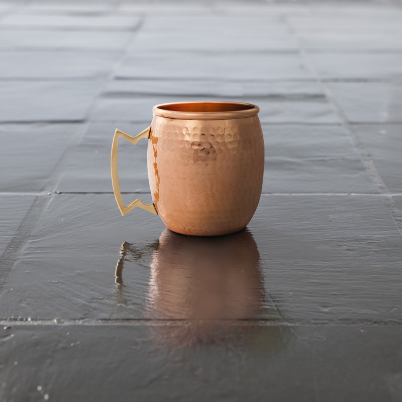 Grande tasse martelée