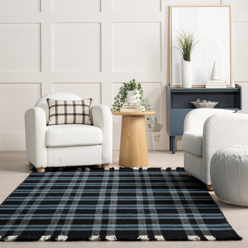 Denton Country Plaid Wool Fringe Area Rug, Rectangle 2' x 3'