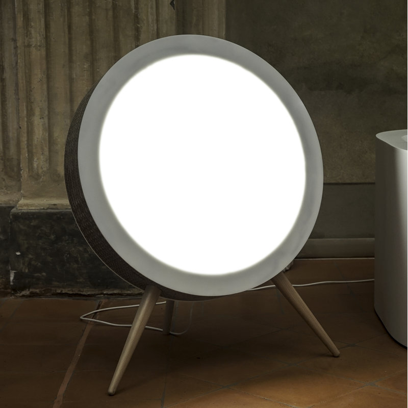 Lampe trépied del 36 po Herzberg