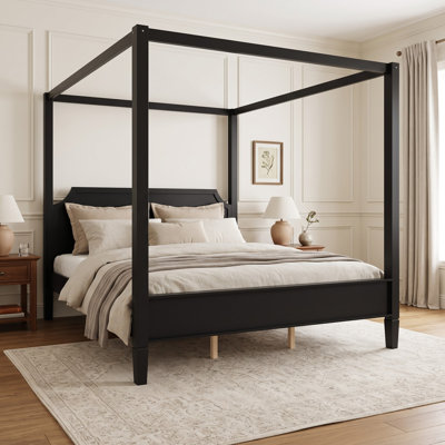 Lit plateforme à baldaquin en bois avec tête de lit à panneaux, style traditionnel, chambre à coucher