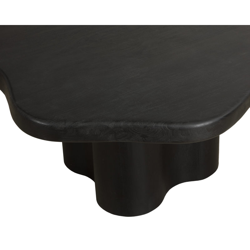 Bellona Dining Table