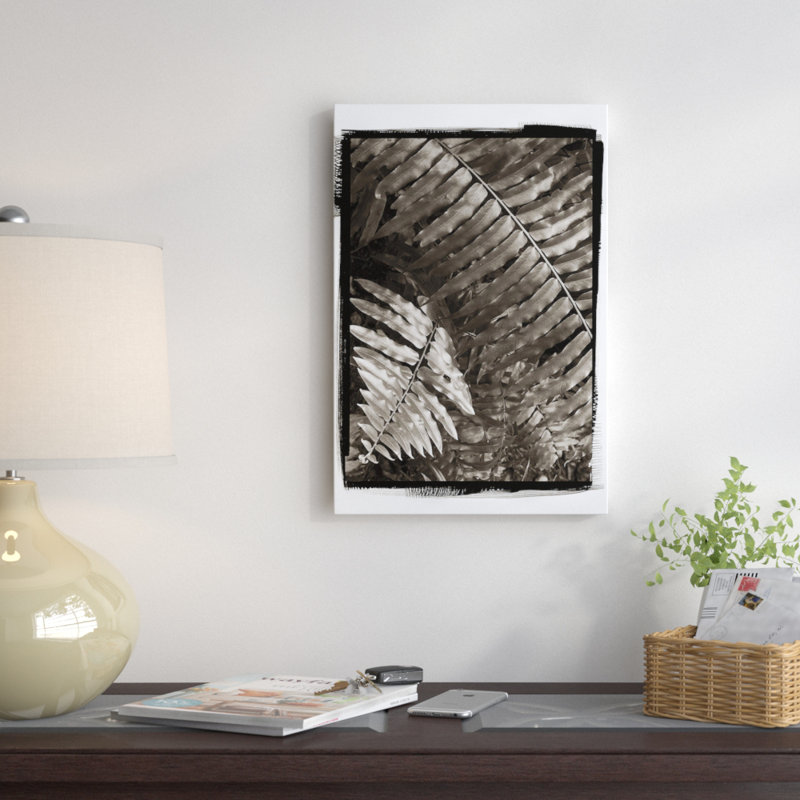 «Fern I» par Debra Van Swearingen - reproduction d'art sur toile tendue, H 26 po x l 18 po x P 1,5 po, Toile encadrée noire