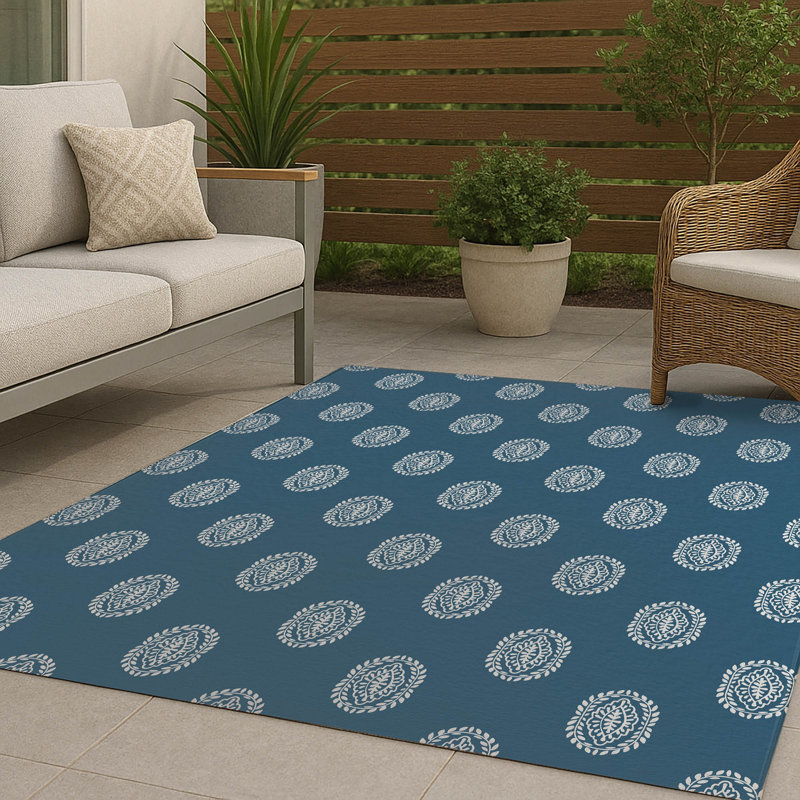 Maddy Non Slip Outdoor Rug, Rectangle 2' x 3'
