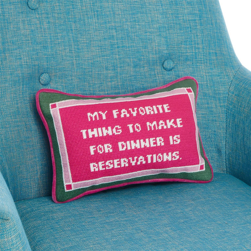 Coussin décoratif en polyester 12 po x 8 po My Favorite Thing To Make For Dinner