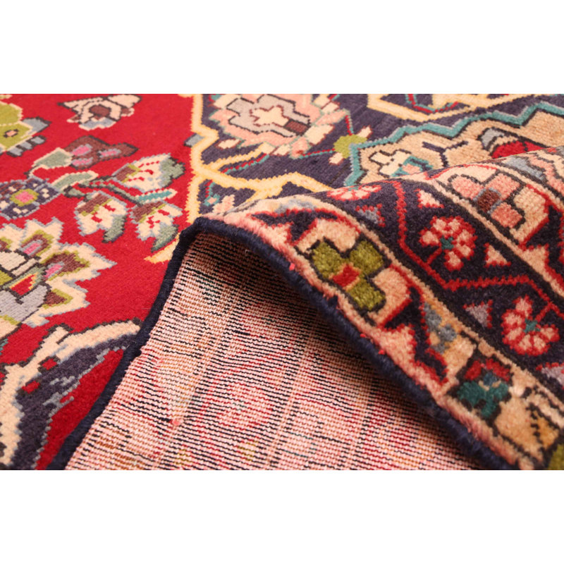 Tapis rouge Andelz 4 pi 7 po x 6 pi 8 po