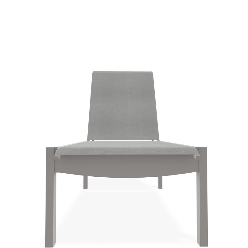 Chaise longue sans accoudoirs empilable en polymère avec accoudoirs Leeward, Gris chaleureux, Alliage Sunbrella®