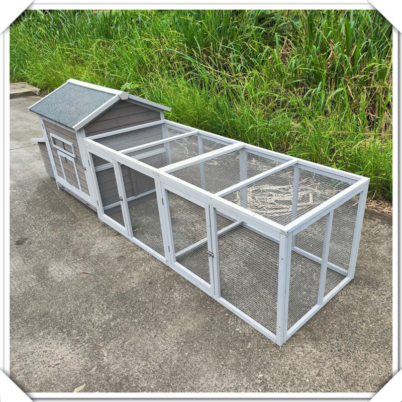 Cage à poules en bois