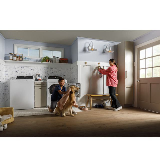 GE Appliances 7.4 Cu. Ft. Electric Dryer Sensor Dry Reversible Door in White