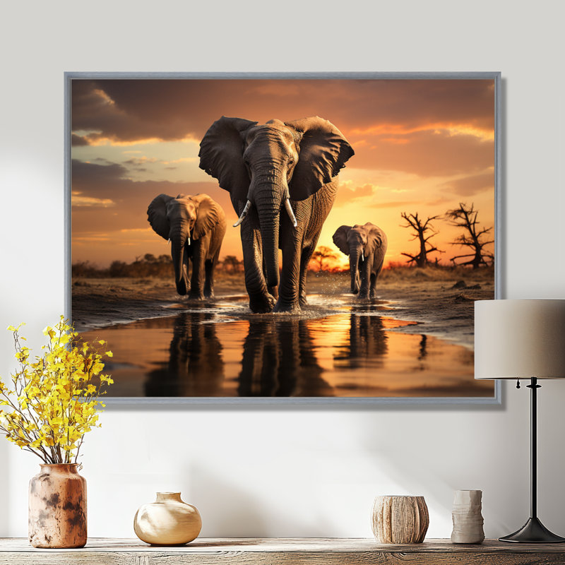 «Elephant Shadows Of Serenity II», art mural sur toile, H 30 po x l 40 po x P 1,5 po, Encadrement argenté