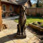 Statue de chien de chasse assis en bronze rétro, sculpture de chien en résine 29 po pour décor de maison de campagne et de style occidental
