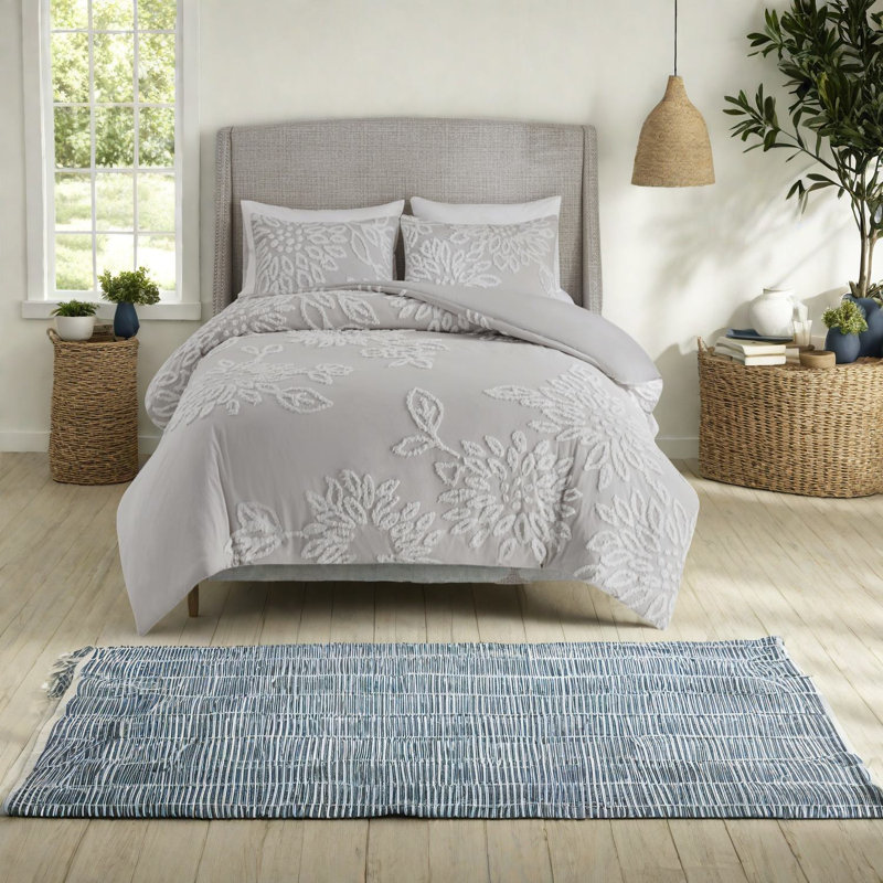 Ensemble de literie élégant en chenille de coton, gris chaud et blanc, style maison de campagne