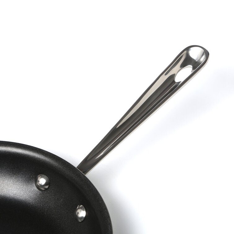 All-Clad d3 Stainless 8 Non-Stick Fry Pan + Reviews