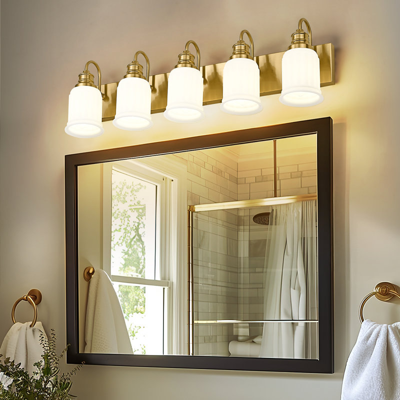 Éclairage pour salle de bain 5 lumières, verre cannelé en forme de cloche, or brossé, 5 lumières 