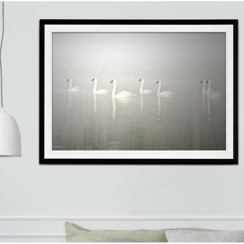 « sept swans », reproduction de peinture à l’acrylique encadrée, Noir, H 20 po x l 24 po x P 1,5 po