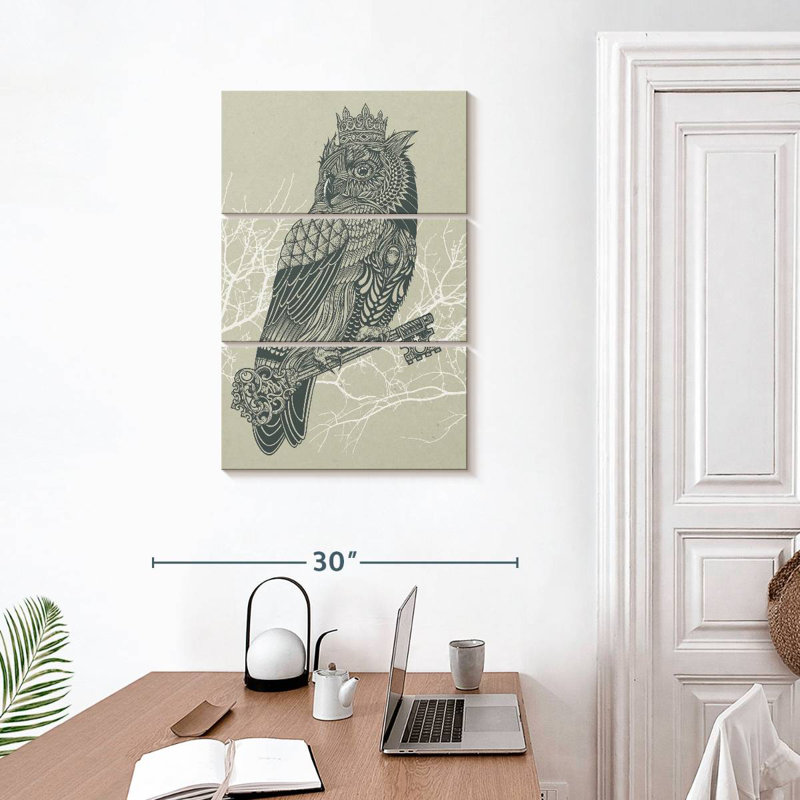 Brampt Owl King, 32" H x 20" W