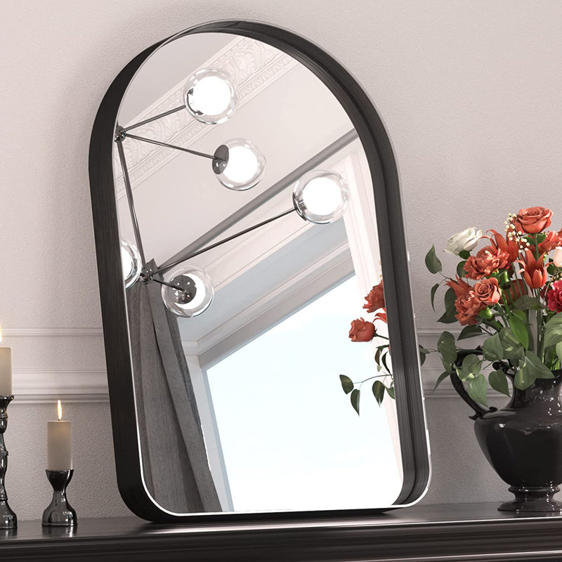 Miroir d'appoint mural Briannon, 20 po x 30 po, Noir