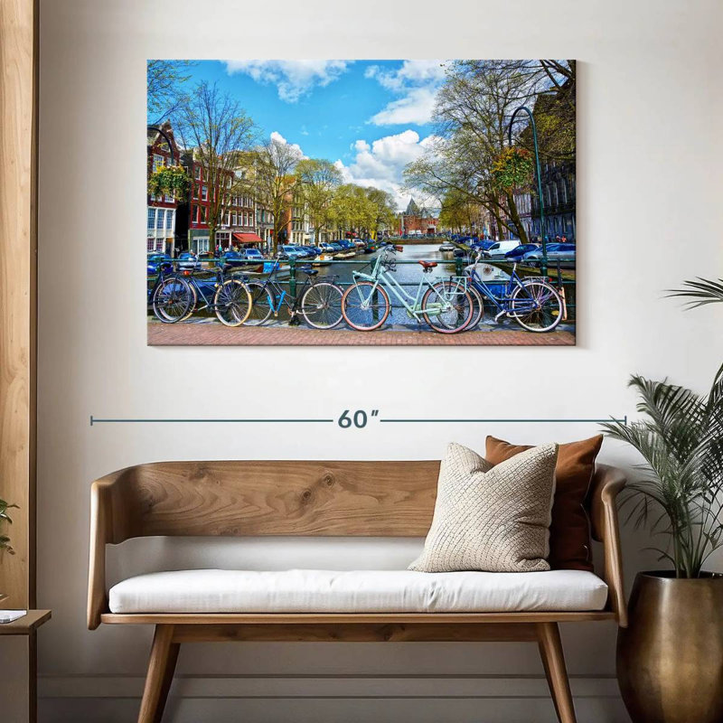 Lilie Amsterdam, vélos sur le pont, H 32 po x l 48 po