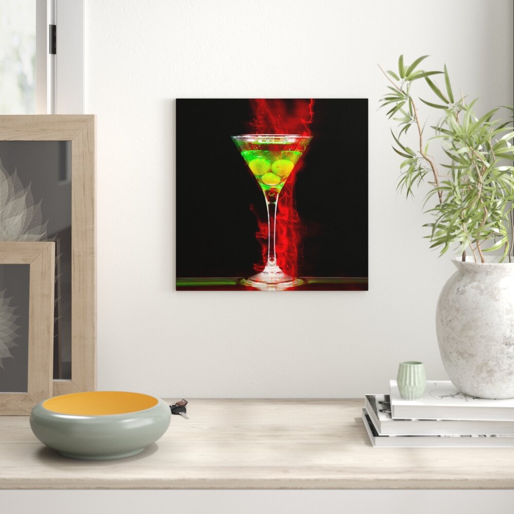 Glasbild Cocktail auf Schwarz II, Fotodruck