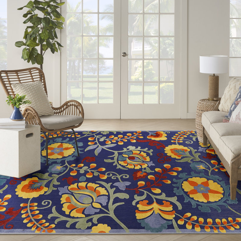 Isalia Indoor/Outdoor Area Rug, Rectangle 7' x 10'
