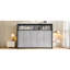 Lit simple gris pliable en métal avec tablettes, structure, peu encombrant, configuration rapide, construction idéale pour les bureaux à domicile-327776537