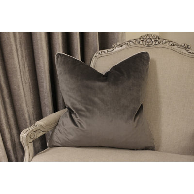Oliver Square Throw