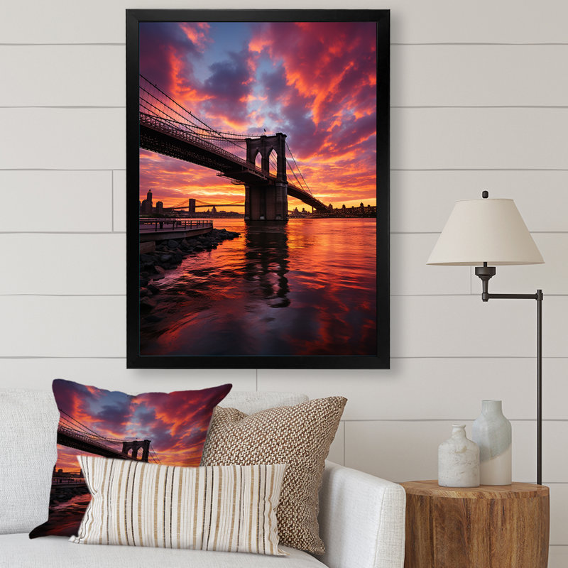 «Stansky New York Photo At Night II» sur toile, H 44 po x l 34 po x P 1,5 po, Cadre photo noir