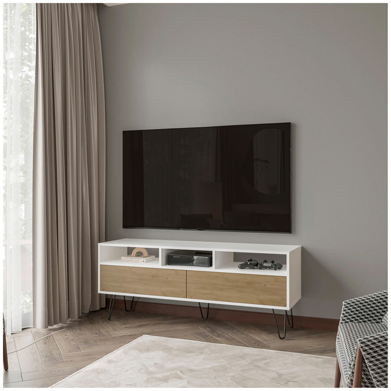 Meuble télé polyvalent à deux portes avec plusieurs tablettes et rangement dissimulé