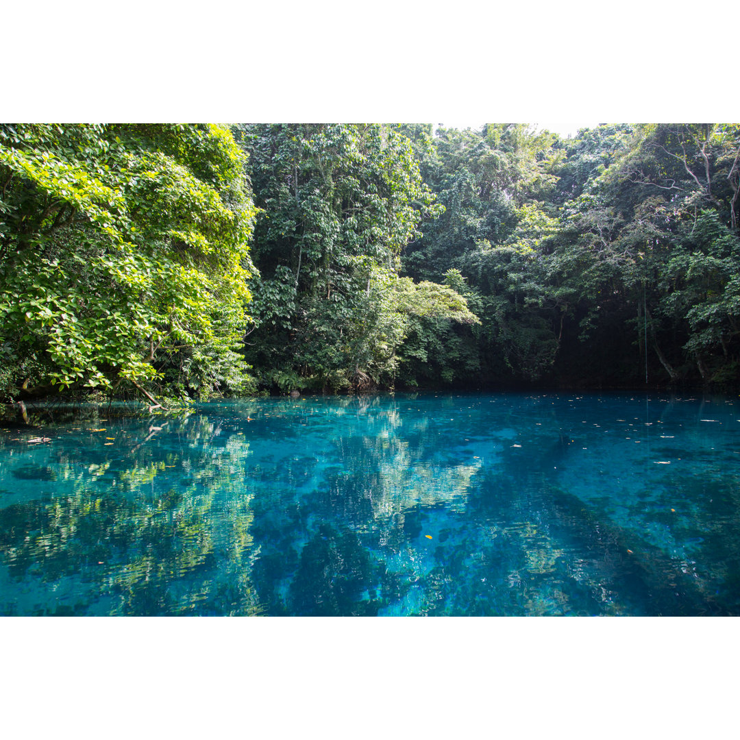 Blue Hole - Fotografie ohne Rahmen auf Leinwand